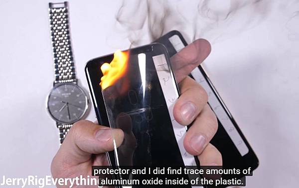 玻璃保貼燒了 玻璃保貼燒了