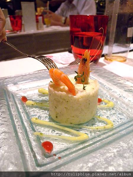沙拉：鮮蝦洋芋沙拉