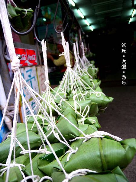 綠油油的葉子......可是野薑花的葉子ㄋ