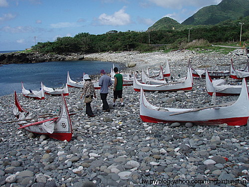 飛魚+獨木舟+丁字褲=蘭嶼達悟族飛魚季