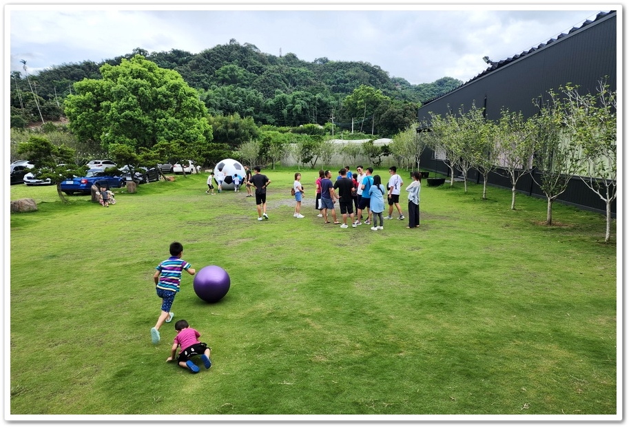 南投竹山《饗富餐廳》慶祝生日─滬川台菜甕仔雞料理