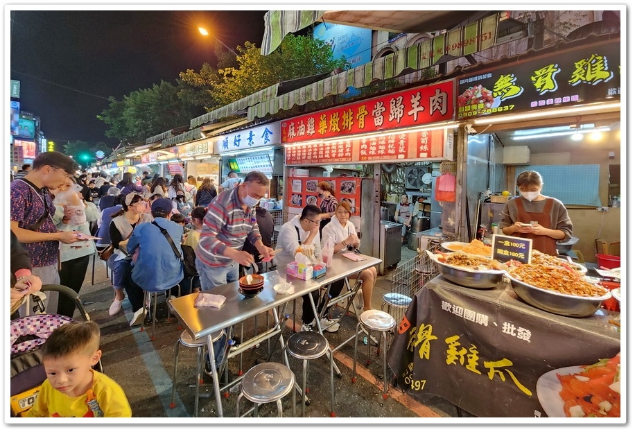 宜蘭《羅東夜市》必吃平民美食─三星蔥包、蚵蛋燒、糕渣、卜肉