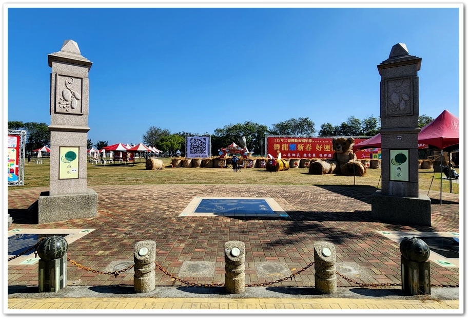 雲林縣《二崙軍史公園》巨人的腳、陸海空三軍國防戰備武器展示