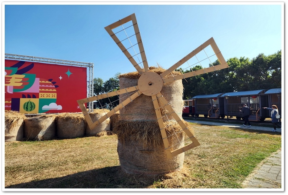 雲林縣《二崙軍史公園》巨人的腳、陸海空三軍國防戰備武器展示