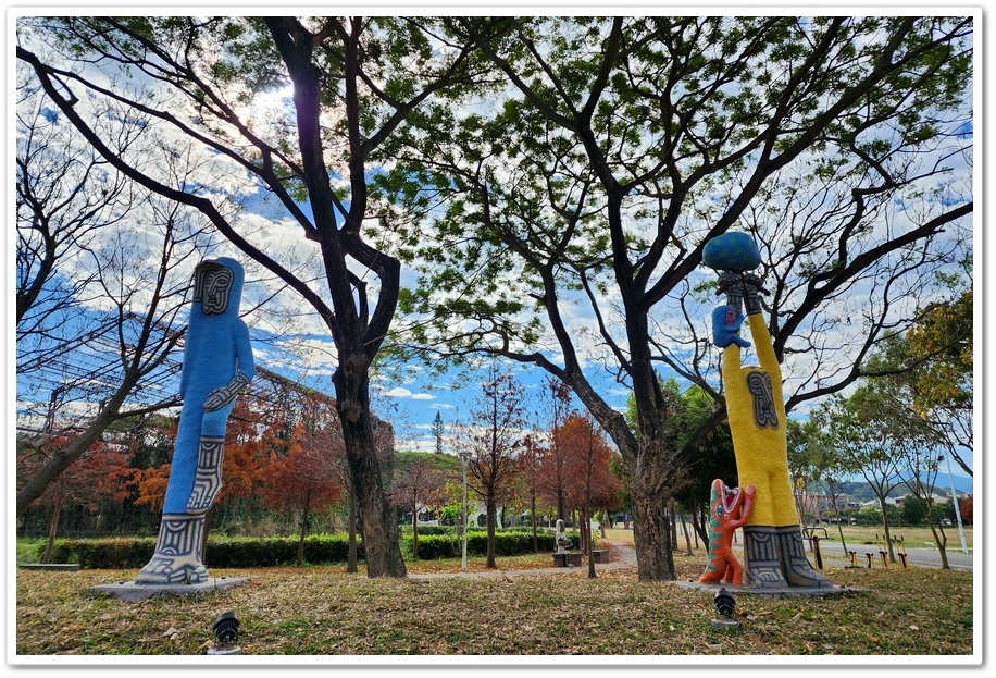 雲林昔日《林內寶隆紙廠》打造而成的【紙蝶生態地景園區】