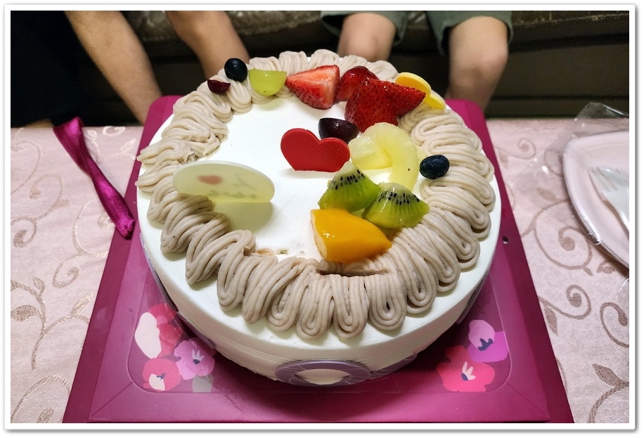 雲林斗六《一個太陽一個月亮》原住民風味餐廳慶祝母親節 雲林斗六《一個太陽一個月亮》原住民風味餐廳慶祝母親節