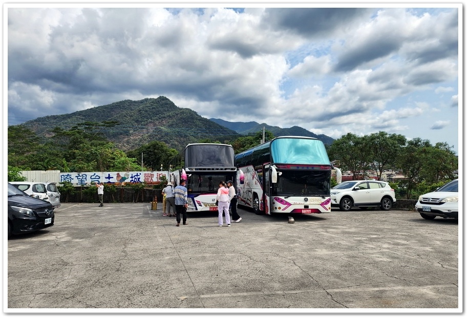 屏東『大武部落』絕美秘境《哈尤溪》報到+漫遊霧台『岩板巷』巡 屏東『大武部落』絕美秘境《哈尤溪》報到+漫遊霧台『岩板巷』巡