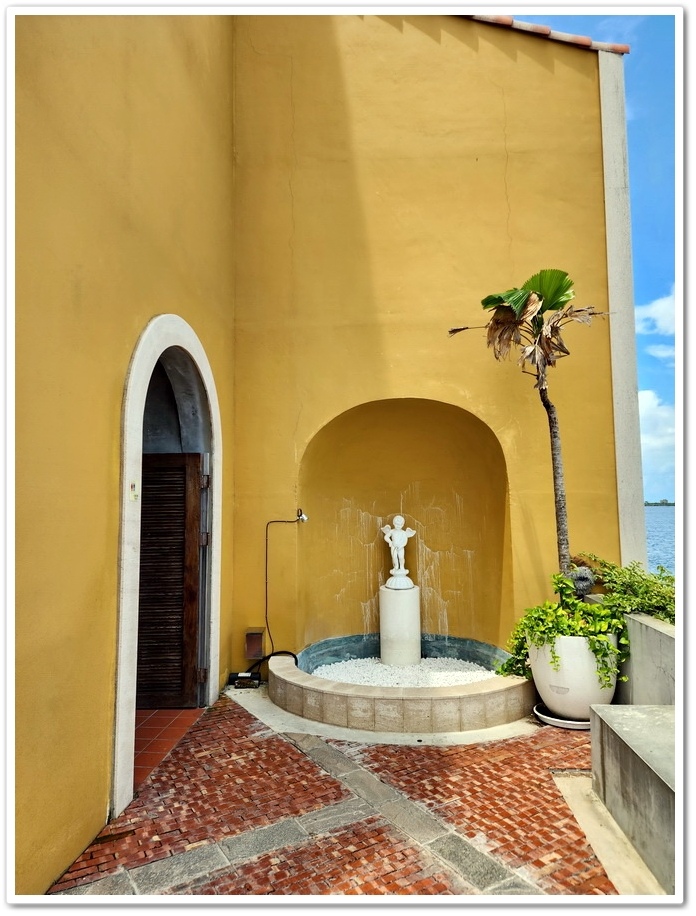 屏東大鵬灣《海上教堂咖啡》有你在的地方!就是最好的歸宿! 屏東大鵬灣《海上教堂咖啡》有你在的地方!就是最好的歸宿!