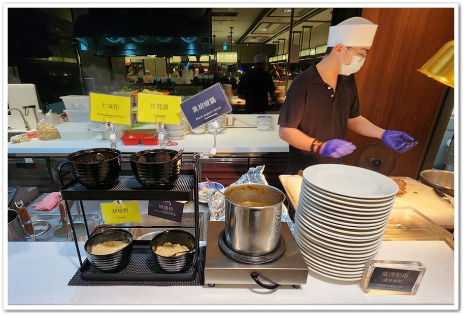 宜蘭《悅川酒店》超高CP值的『羅琳西餐廳』自助百匯晚餐吃到飽 宜蘭《悅川酒店》超高CP值的『羅琳西餐廳』自助百匯晚餐吃到飽