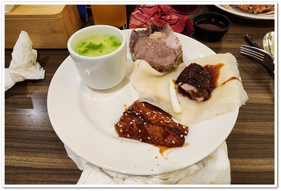 宜蘭《悅川酒店》超高CP值的『羅琳西餐廳』自助百匯晚餐吃到飽 宜蘭《悅川酒店》超高CP值的『羅琳西餐廳』自助百匯晚餐吃到飽