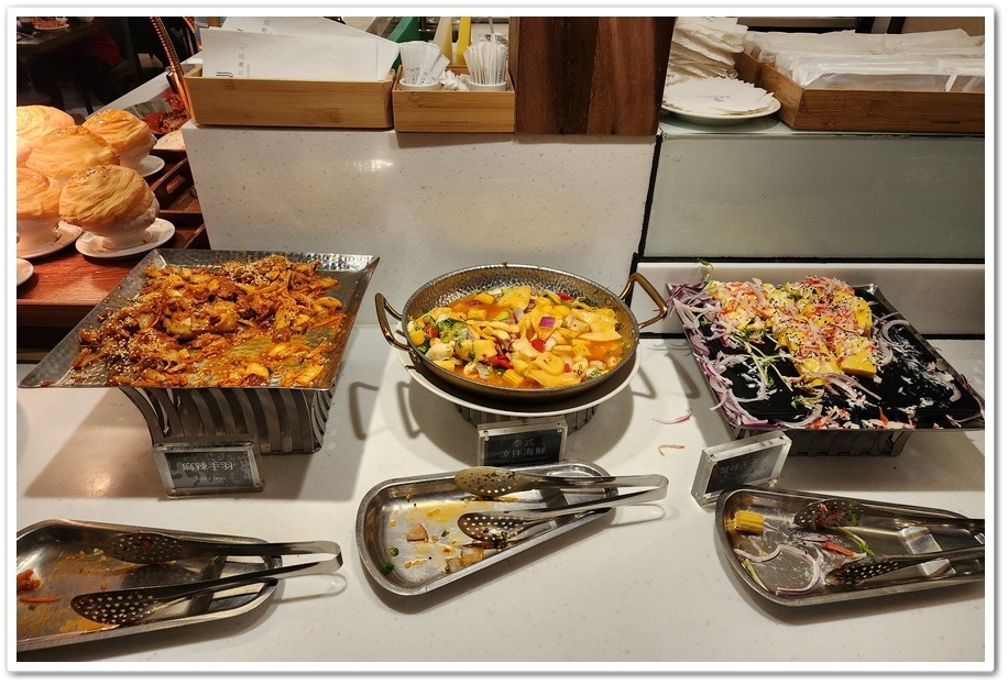 宜蘭《悅川酒店》超高CP值的『羅琳西餐廳』自助百匯晚餐吃到飽 宜蘭《悅川酒店》超高CP值的『羅琳西餐廳』自助百匯晚餐吃到飽