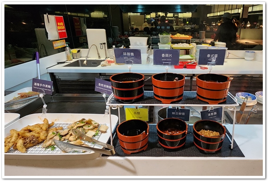 宜蘭《悅川酒店》超高CP值的『羅琳西餐廳』自助百匯晚餐吃到飽 宜蘭《悅川酒店》超高CP值的『羅琳西餐廳』自助百匯晚餐吃到飽