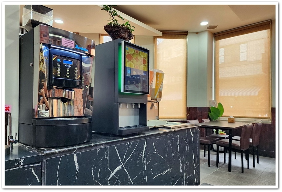 雲林斗六《山本牛排》夜市最強牛排(莊敬店)慶祝父親節 雲林斗六《山本牛排》夜市最強牛排(莊敬店)慶祝父親節