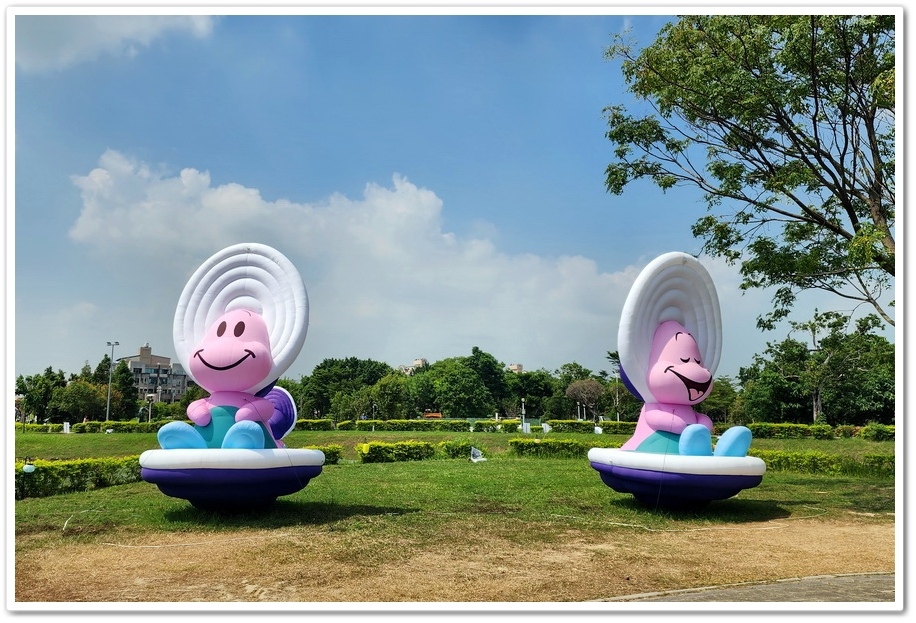 2025光織影舞《愛麗絲夢遊仙境》在【北香湖公園】展開一場奇 2025光織影舞《愛麗絲夢遊仙境》在【北香湖公園】展開一場奇