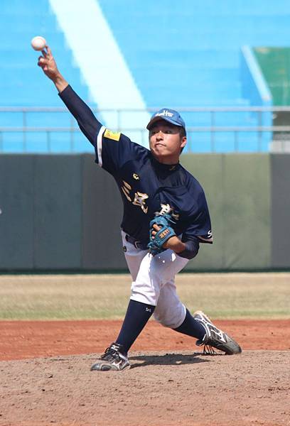 三民高中先發投手藍頤耀 三民高中先發投手藍頤耀