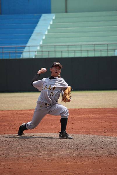 東石勝利投手黃資閔 5局0失分表現優異 東石勝利投手黃資閔 5局0失分表現優異