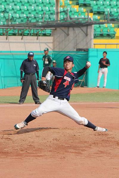 平鎮高中葉文淇後援無失分拿下勝投 平鎮高中葉文淇後援無失分拿下勝投
