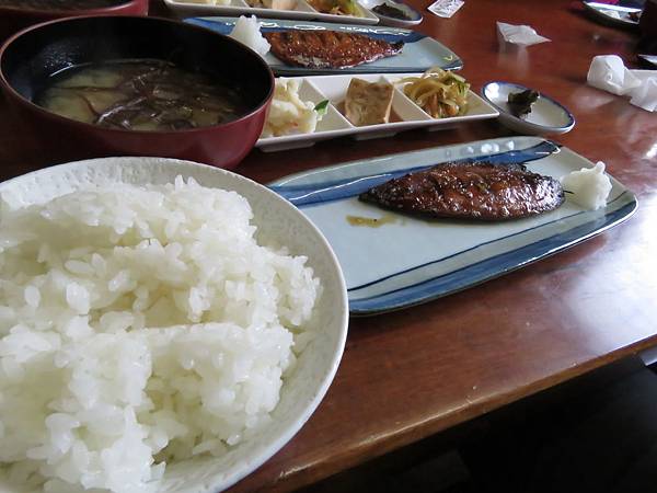 IMG_5037.JPG IMG_5037.JPG