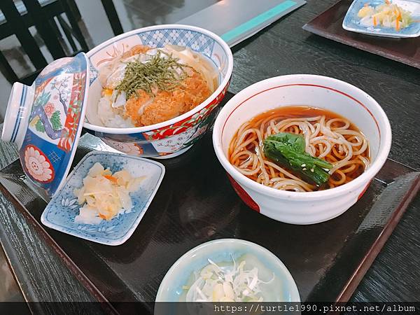 20181016_IMG_7996.JPG 20181016_IMG_7996.JPG