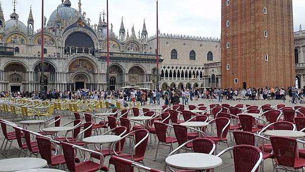 Europe 2018 1239.jpg