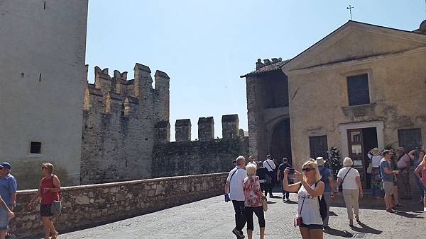 Europe 2018 1283.jpg