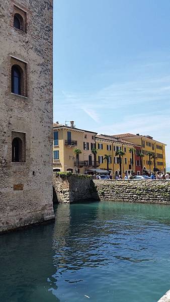 Europe 2018 1330.jpg