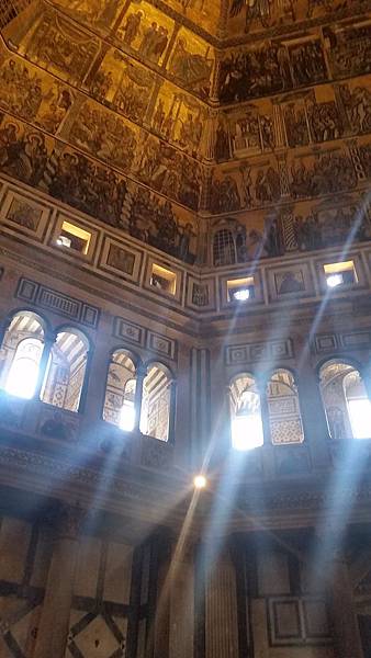 Europe 2018 857.jpg Europe 2018 857.jpg