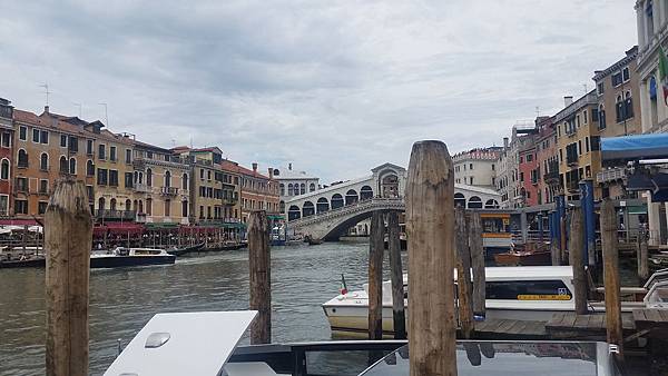 Europe 2018 1218.jpg Europe 2018 1218.jpg