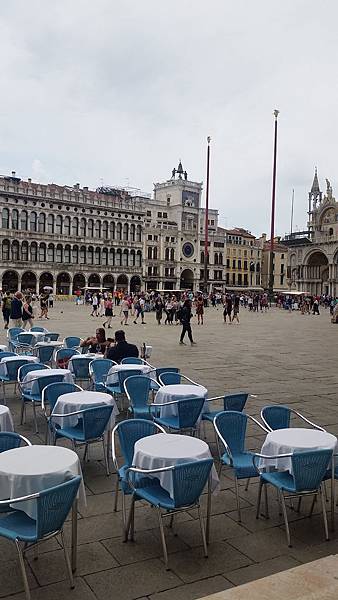 Europe 2018 1229.jpg