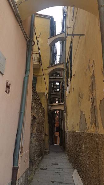 Europe 2018 1445.jpg