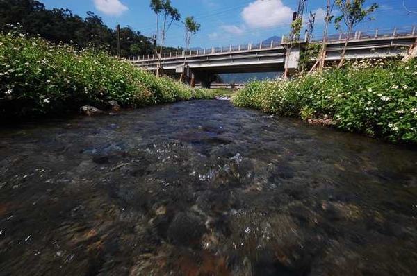 宜蘭民宿  三月三旅店  推薦宜蘭旅遊景點   東澳湧泉