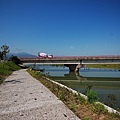 宜蘭民宿  三月三旅店  推薦宜蘭旅遊景點-  冬山河自行車道(冬山車站至大甲門)