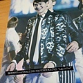 [開箱文] 溫流韓站{everything} 2ND PHOTOBOOK&DVD "Like A Fire"