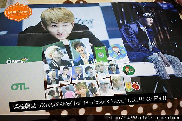 溫流韓站 {ONEWRANG}1st Photobook 'Love! Like!!! ONEW'!!