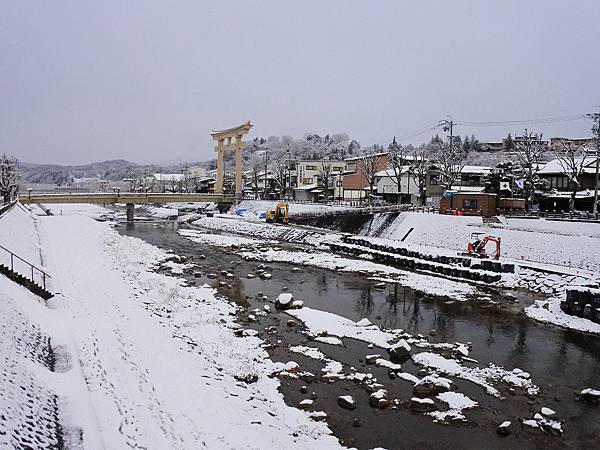 19寒假日本中部北陸賞雪之旅 高山市區逛逛part3 雪之宮川朝市與國分寺 Vivian的生活記事 痞客邦 19寒假日本中部北陸賞雪之旅 高山市區逛逛part3 雪之宮川朝市與國分寺 Vivian的生活記事 痞客邦