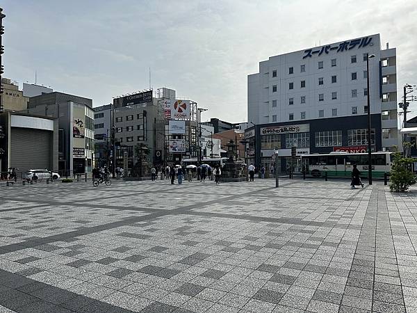 2023春之古都散策~奈良商店街吃大佛草莓大福、中谷堂麻糬、