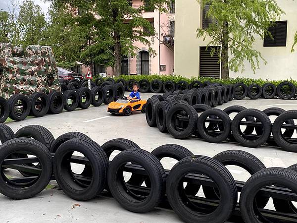 IMG_6043.jpg IMG_6043.jpg