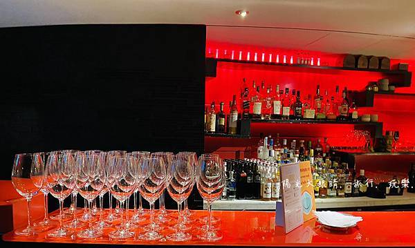 IMG_E4275.JPG IMG_E4275.JPG