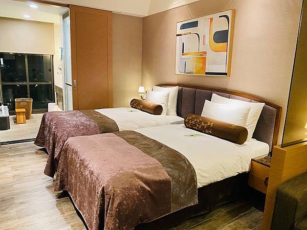 IMG_5377.JPG IMG_5377.JPG