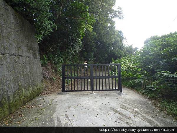 安祿宮.石軍巖.土地公嶺.博嘉山未遇 002.JPG