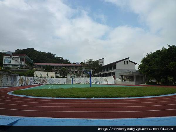 馬頭厝山.大棟山.新嶺山步道.大湖頂山.大棟尾山.一貫道忠恕道院 009.JPG