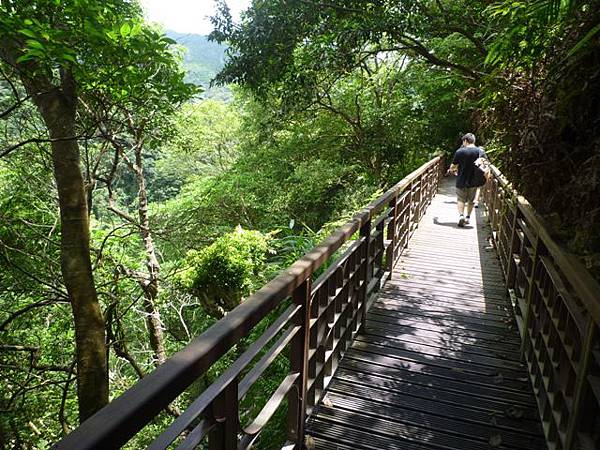 林美石磐步道.櫻花陵園.味珍香卜肉店.三星阿婆蔥餅.梅花湖.金車外澳伯朗咖啡館 128