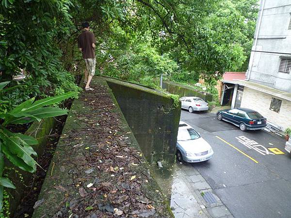 台北區水建會隧三角010基石.北市四等衛星控制點A010、A008 048