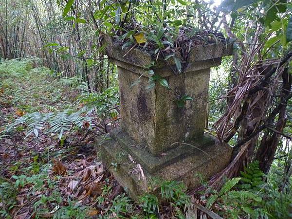 深坑庄山.深坑忠魂碑.業先生的開心農場.意學坑自然公園.中秋烤肉 067