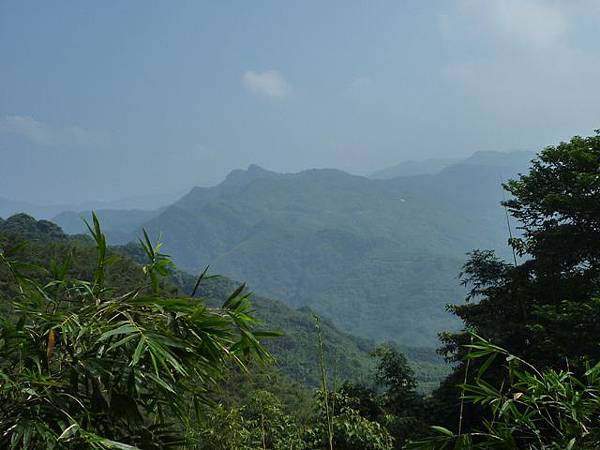 草地尾山.中央坑山.阿屘尖 097