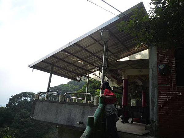 草地尾山.中央坑山.阿屘尖 211