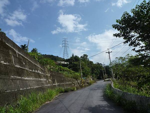 口吅品麻辣臭豆腐.熊空山.三峽大豹社忠魂碑 115