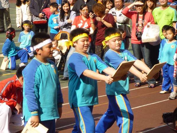 新和國小101學年度體育表演會 032