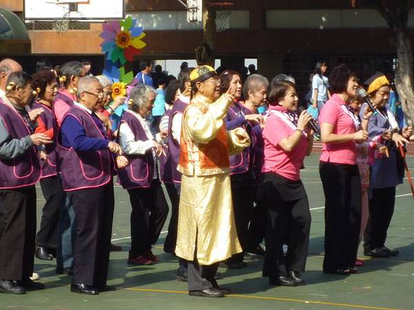 新和國小101學年度體育表演會 042