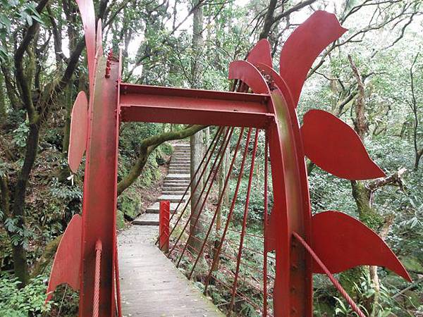 水車寮步道.水尾山.竹子湖頂湖海芋.湖山水濂洞假山北市市474基點 048